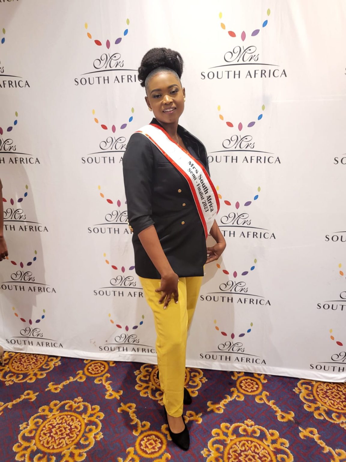 A North West mother from the rural areas has made it to the finalists of the Mrs South Africa beauty pageant