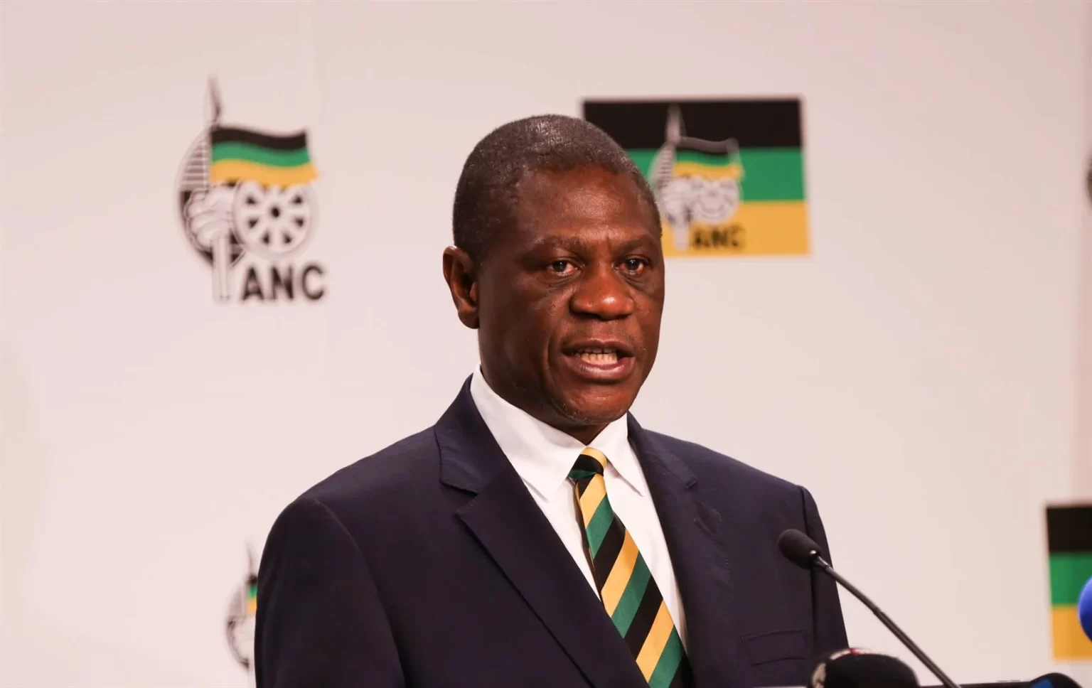 Mashatile calls for stronger media–government cooperation to combat misinformation