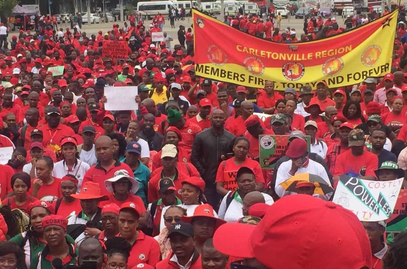 Cosatu launches call centre to resolve workers problems