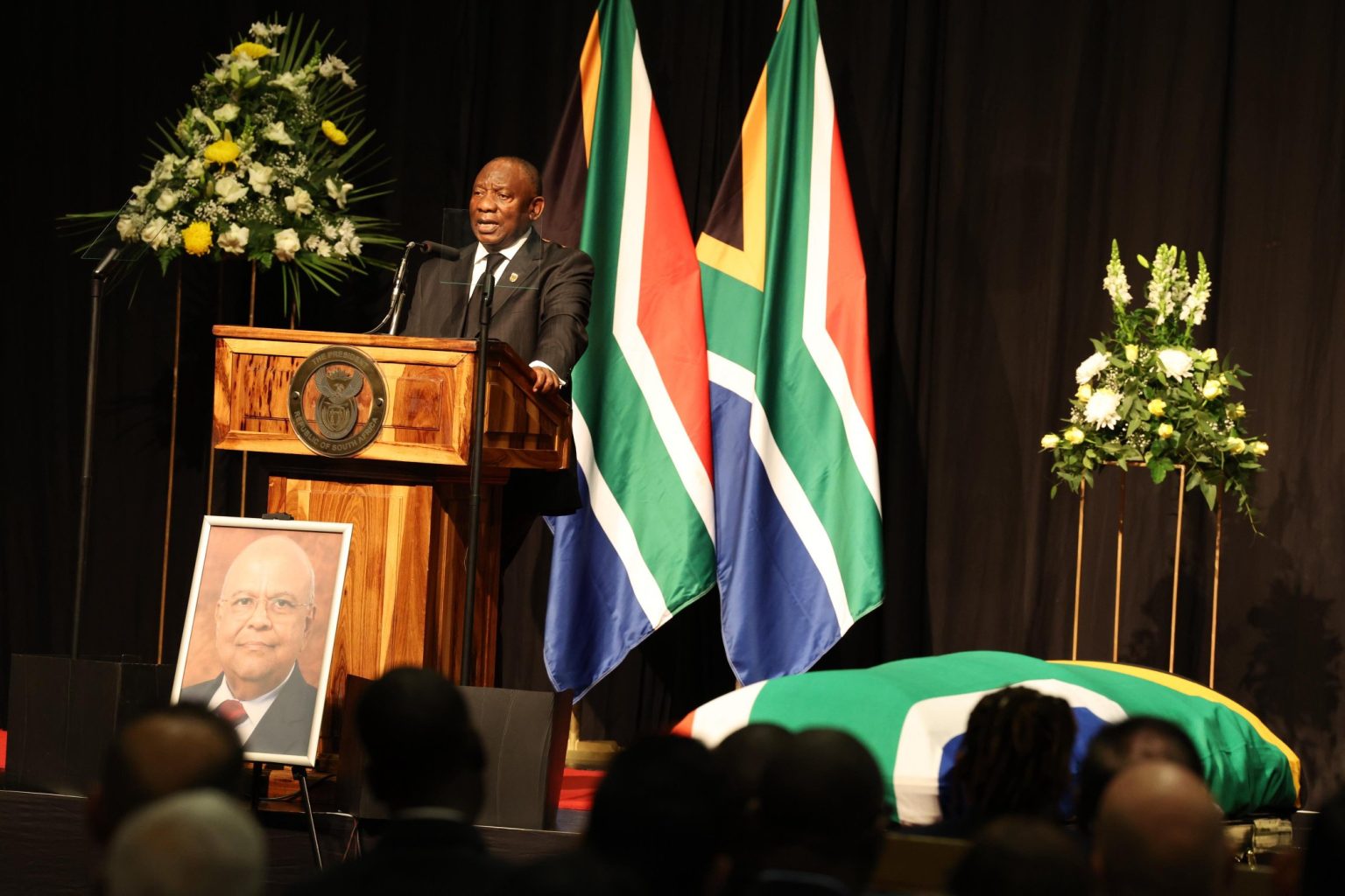 Pravin Gordhan “a humble servant of the people” says Cyril Ramaphosa