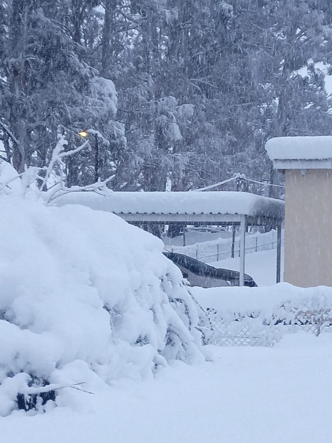 Snowfall claims one life, as several roads are opened in KZN