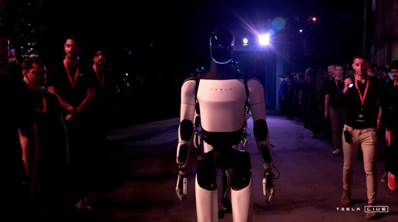 Elon Musk’s Humanoid Robots may be the ‘biggest product ever’