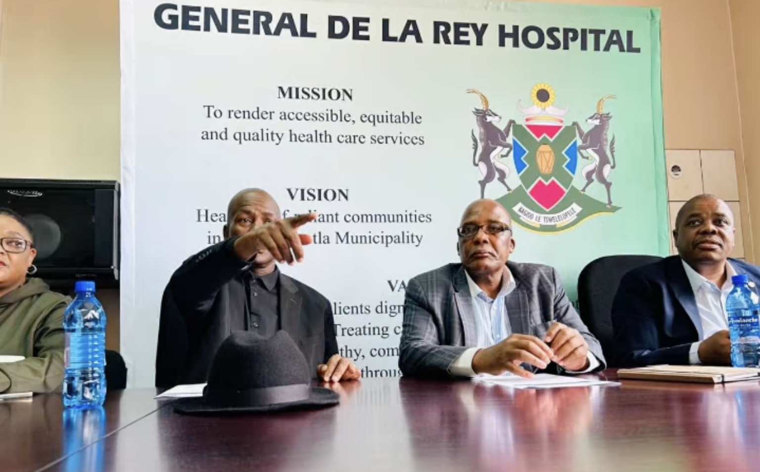 Health Minister urges urgent action to resolve Lichtenburg sewerage crisis