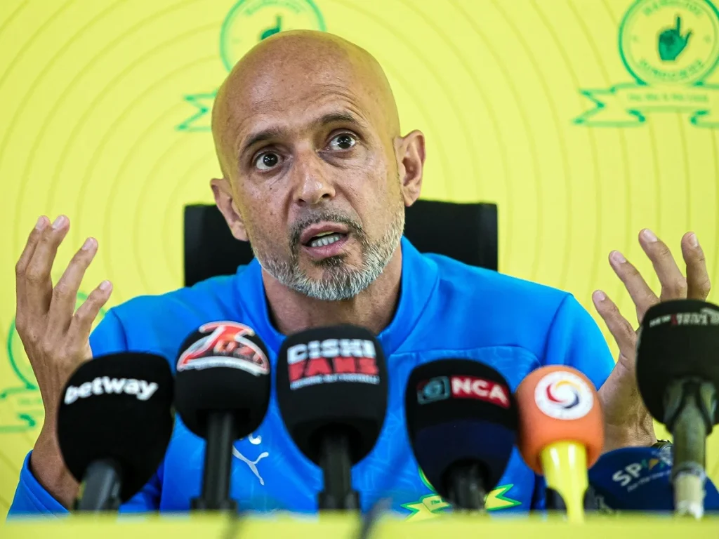 Miguel Cardoso shrugs off favourites tag ahead of Chiefs clash