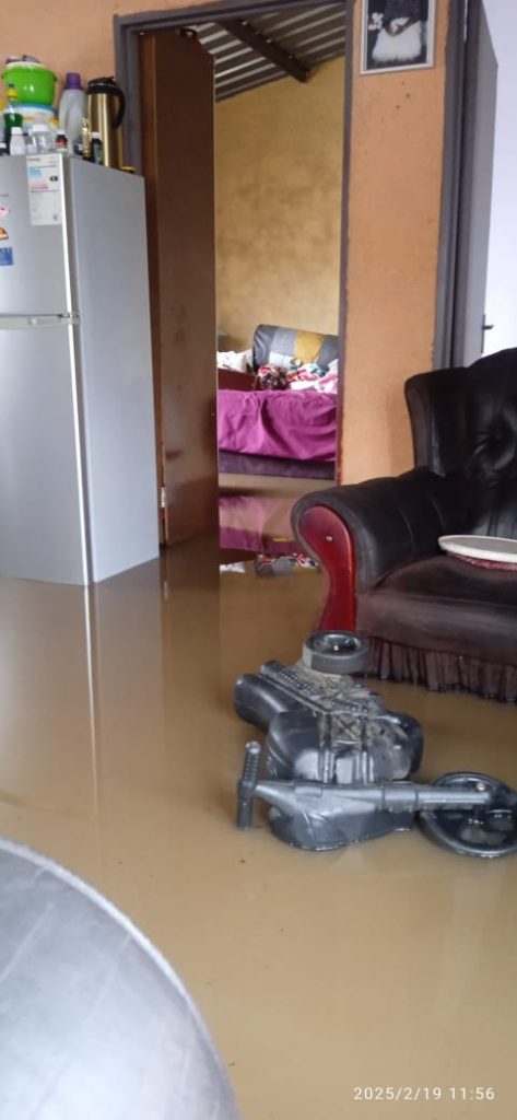 Torrential rains claim one life in Moretele, North West