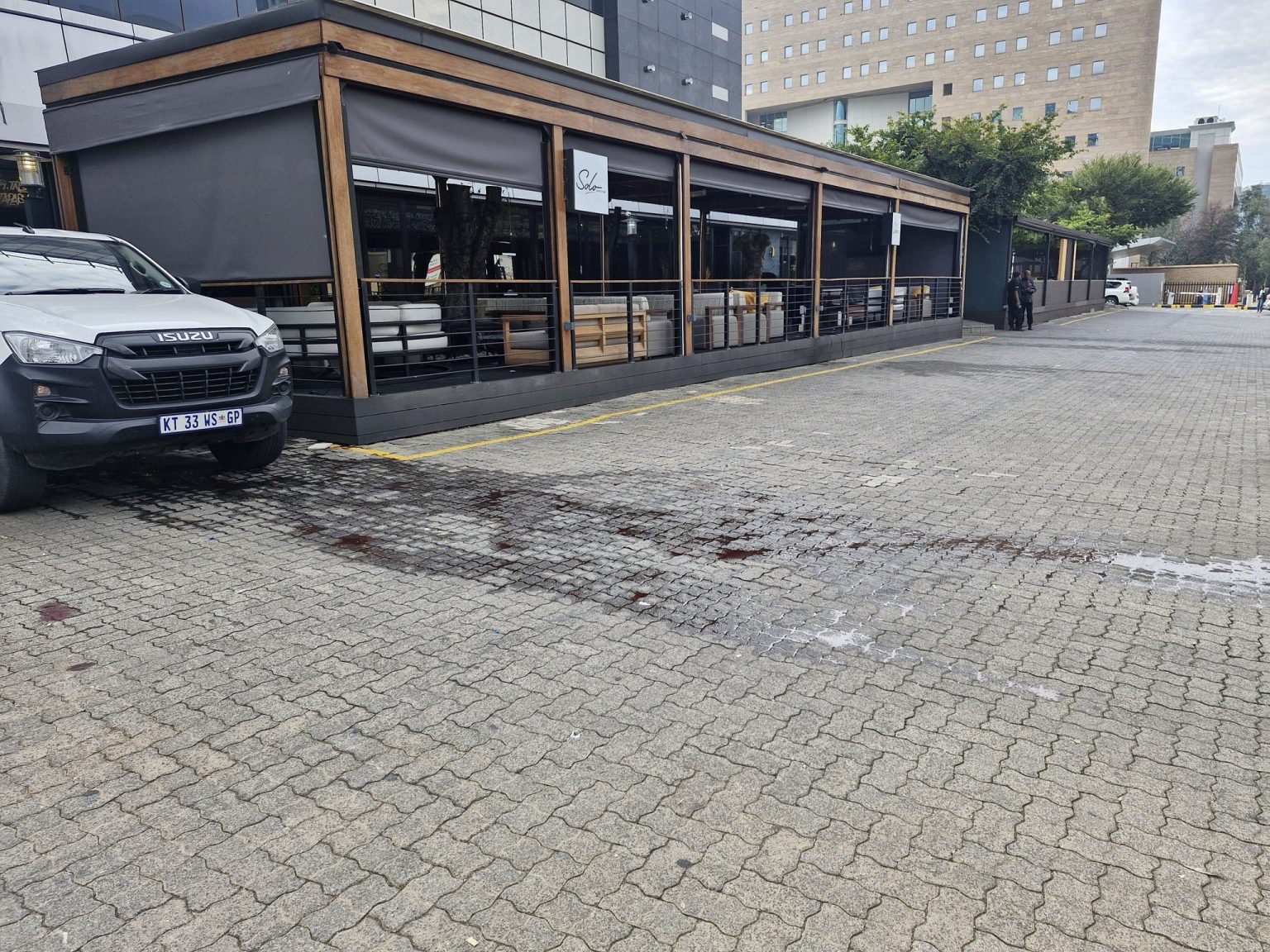 Shooting at Sandton restaurant leaves three dead, four injured