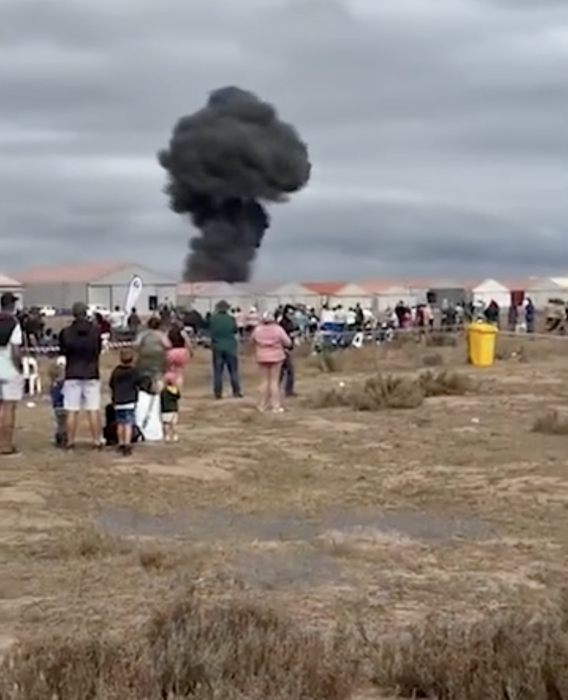 Pilot tragically loses life in Saldanha Bay air show crash