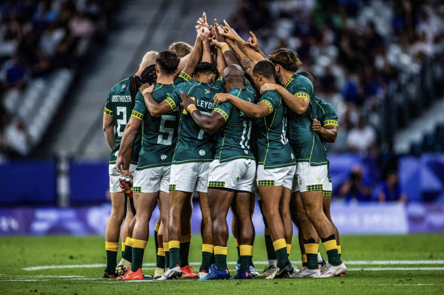 Blitzboks experience highs and lows on opening day of Hong Kong Sevens
