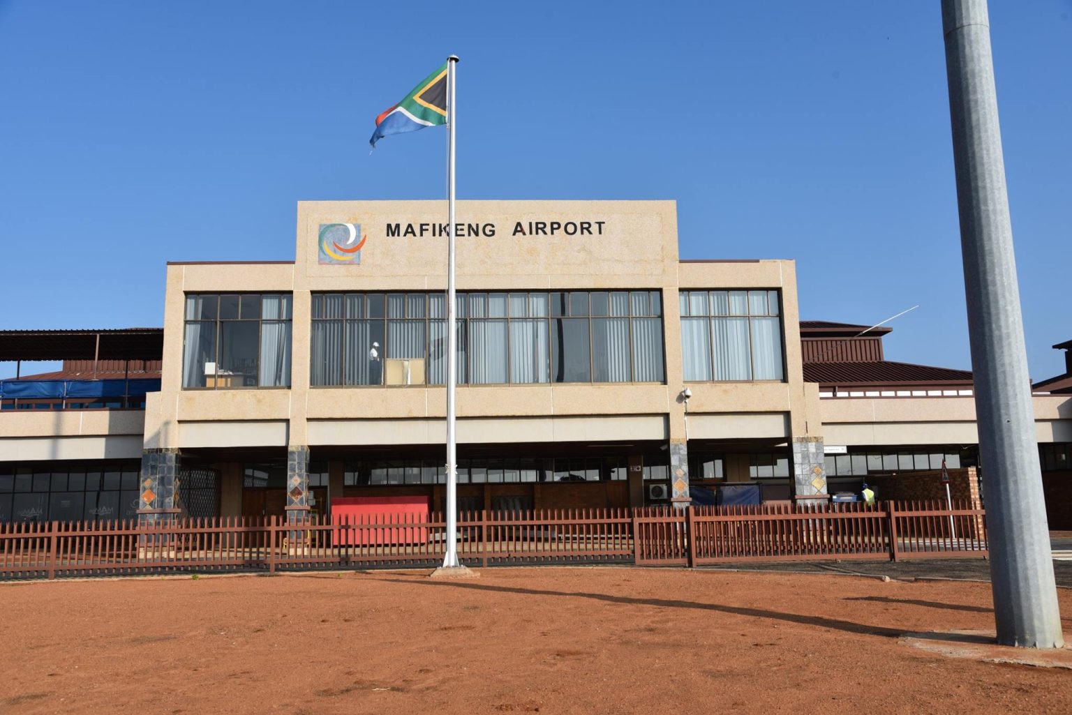 Morweng gives GD Montshioa Airport illegal occupiers 14 days to vacate the premises