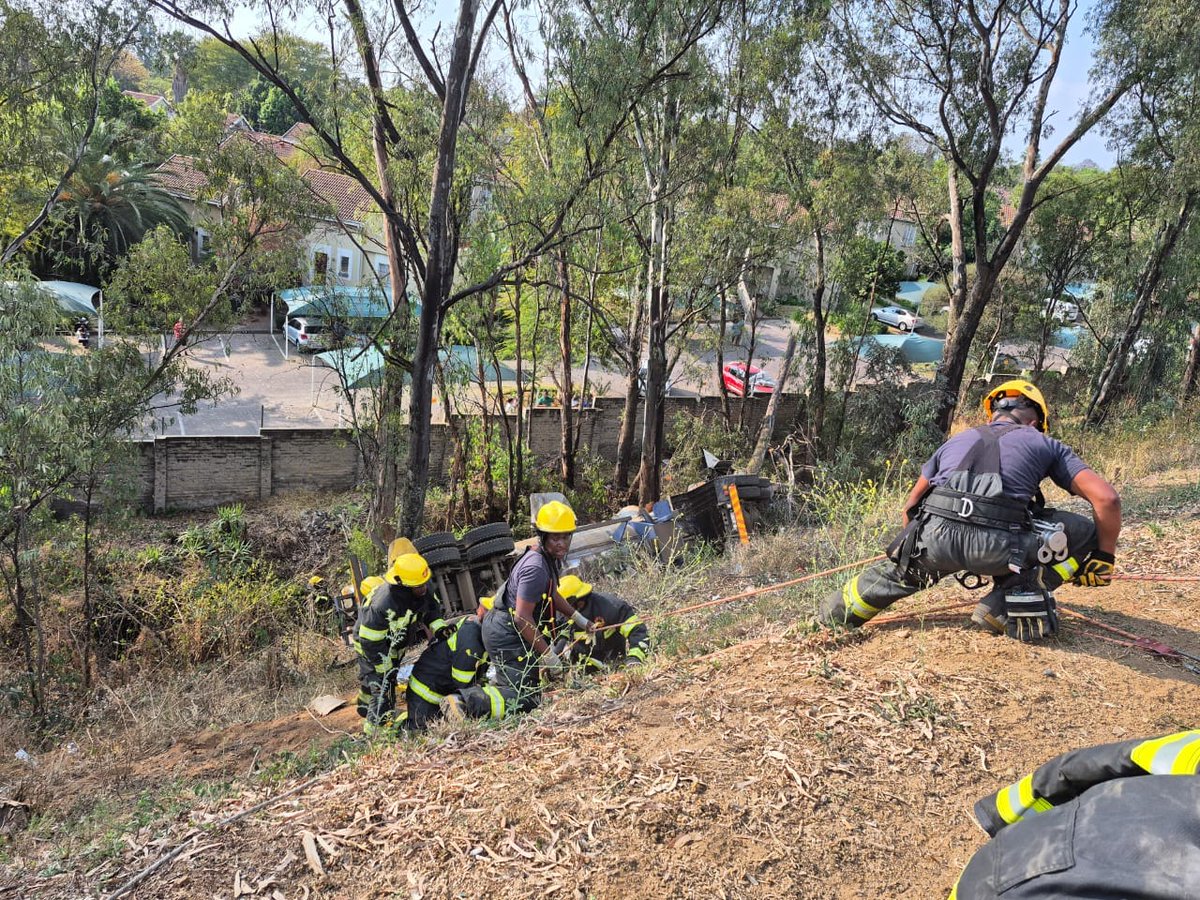 Fatal N1 North Accident Kills Two, Causes Major Delays Near Fourways After Truck Overturns