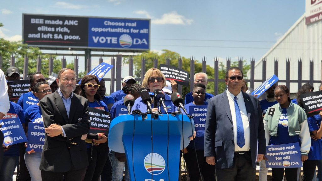 DA seeks cross-party backing to scrap B-BBEE through procurement reform Bill