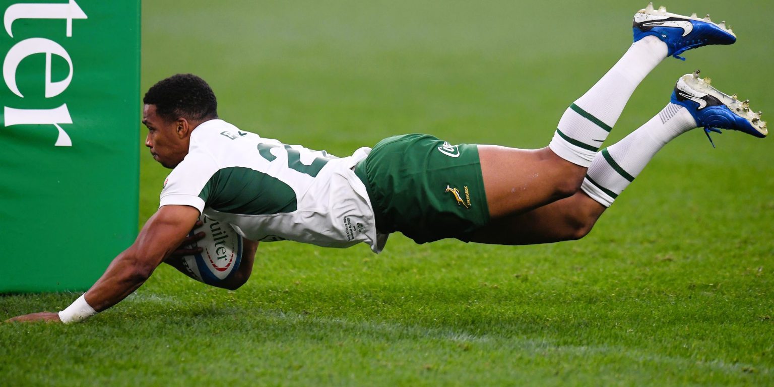 Springboks dig deep to overcome red card and claim 32-14 victory over Italy in Turin