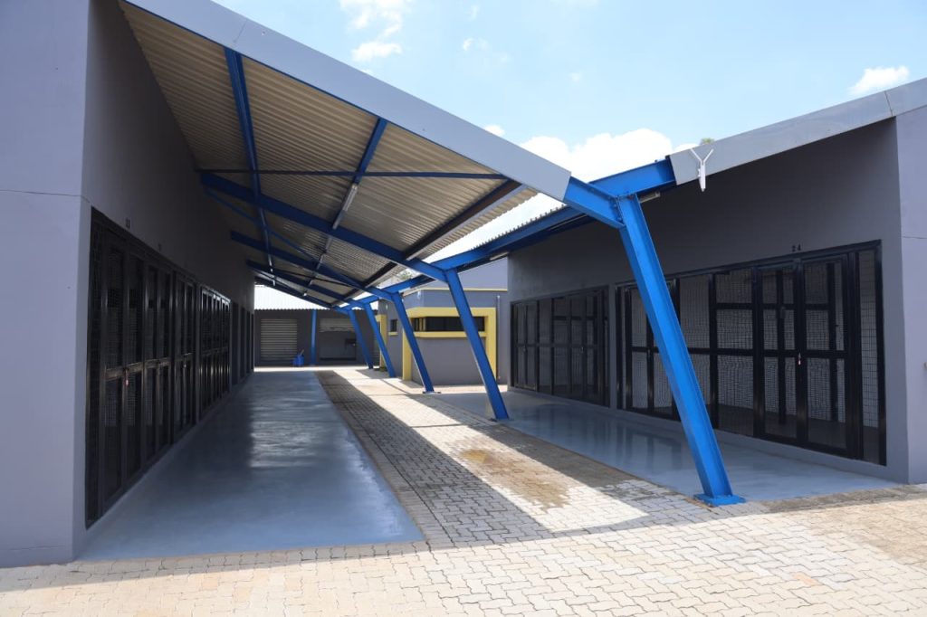 Midvaal municipality construct R8m informal traders stalls