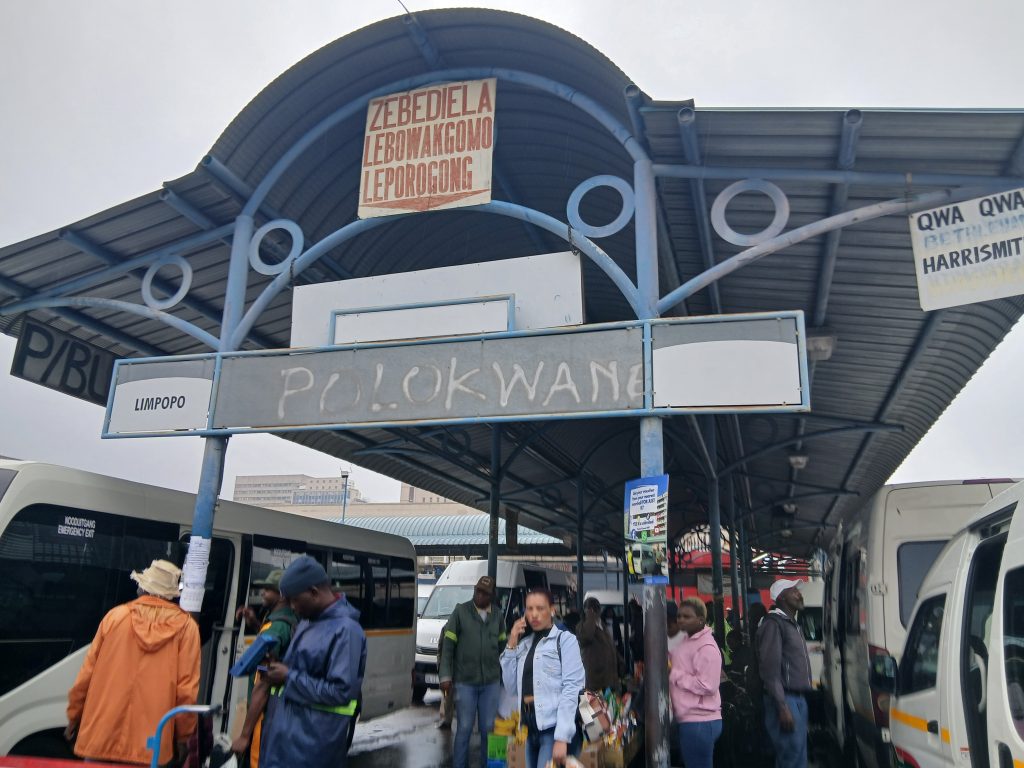 Festive season rush begins as thousands travel home