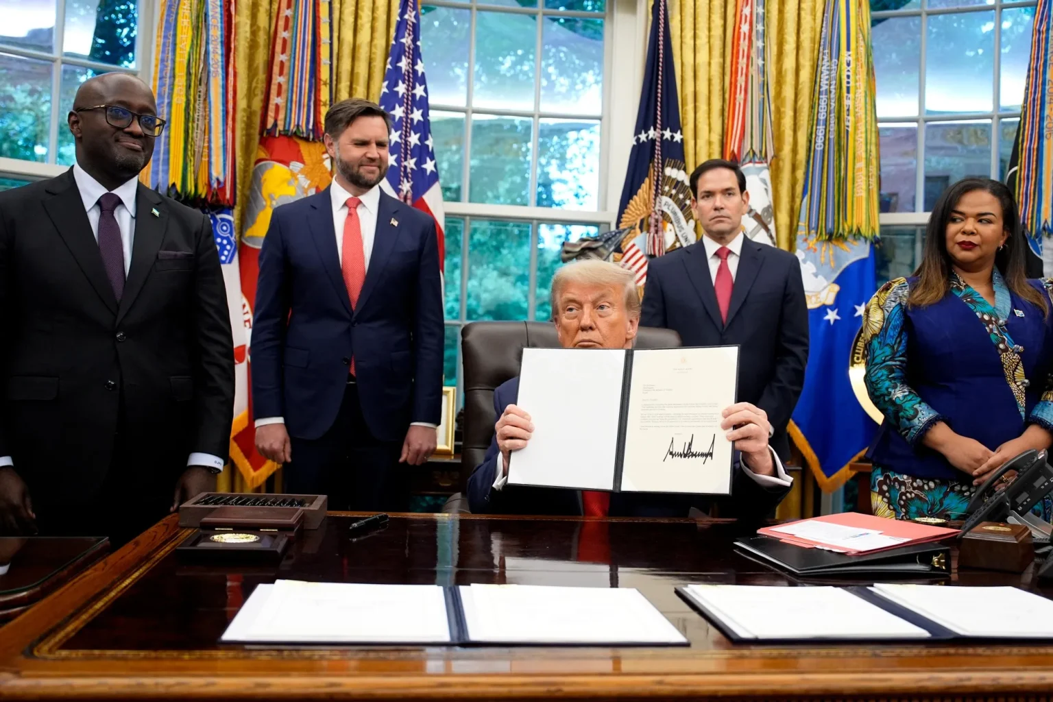 Trump hosts Rwanda, DRC leaders to sign new peace deal amid ongoing fighting