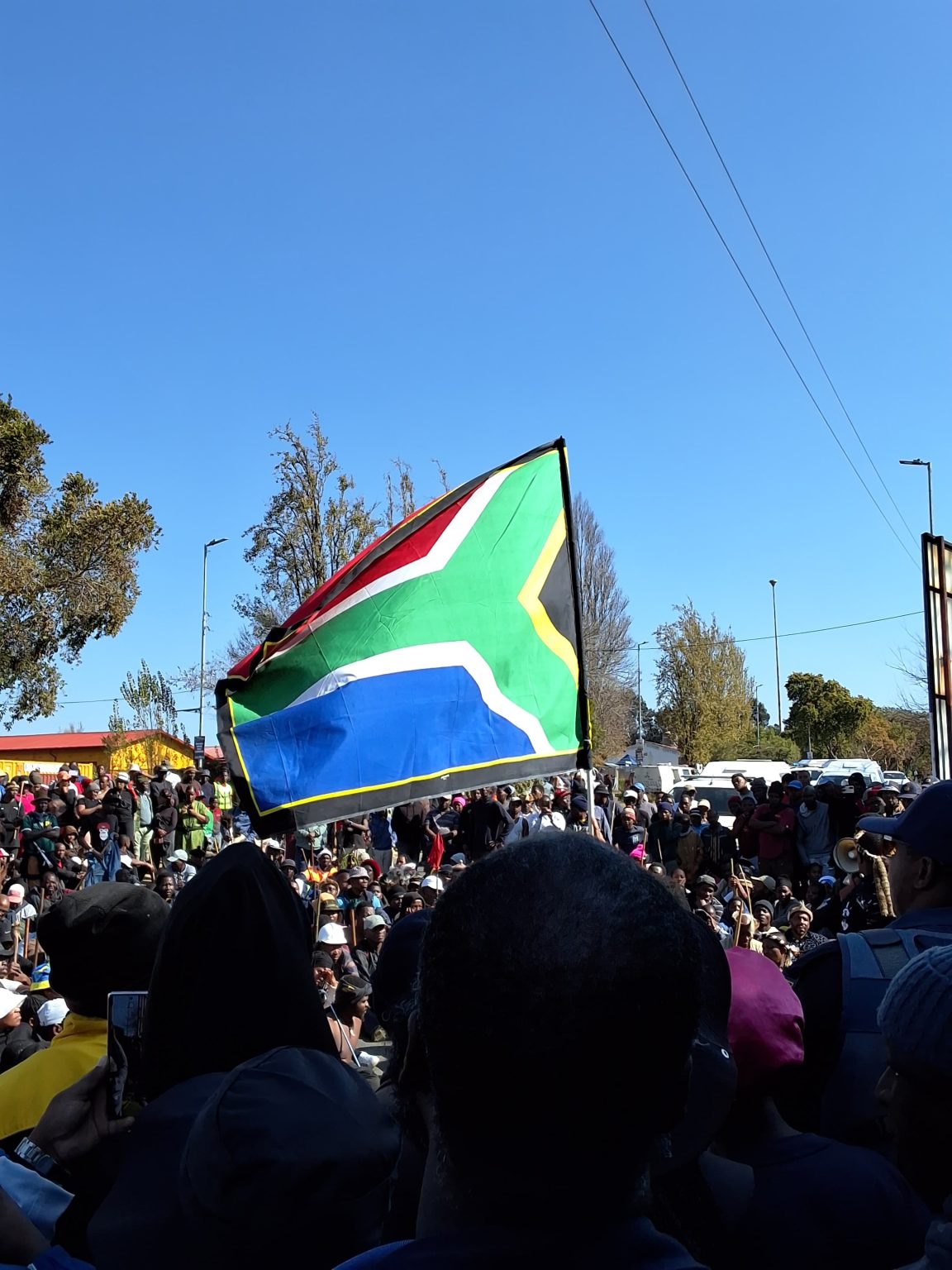 Government Urges Calm as Tensions Rise Ahead of Illegal Immigration Protest Deadline
