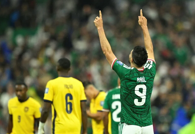 Mexico Beat Ecuador 2–0 to Reach World Cup 2026 Round of 16 in Historic Home Victory