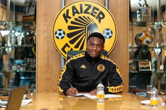 Kaizer Chiefs complete signing of winger Langelihle Phili from Stellenbosch FC