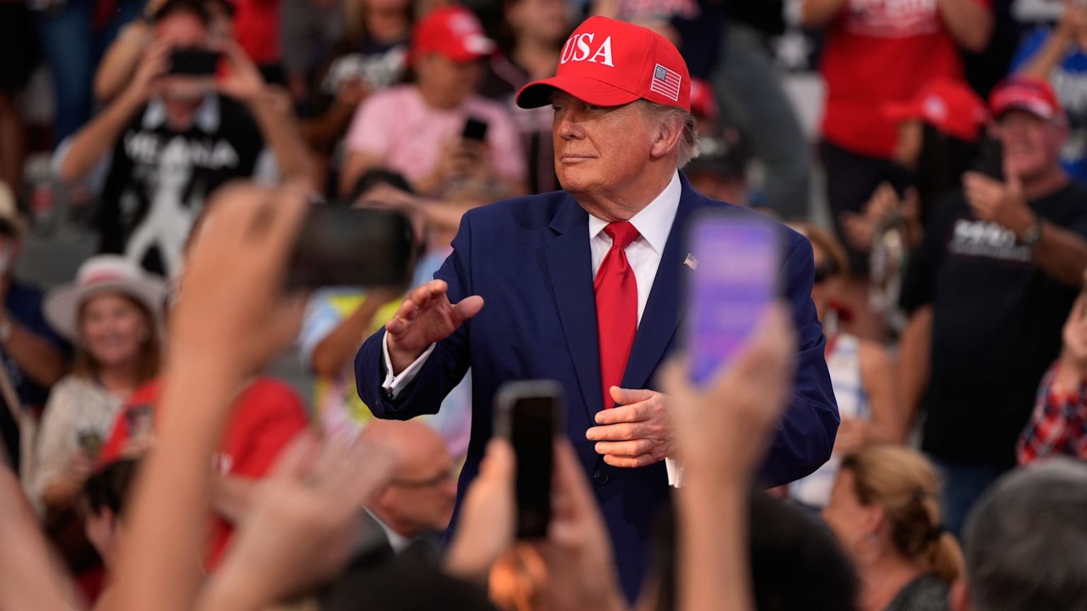Trump’s Border Crackdown Brings Calm but Fuels Economic Anxiety in Arizona